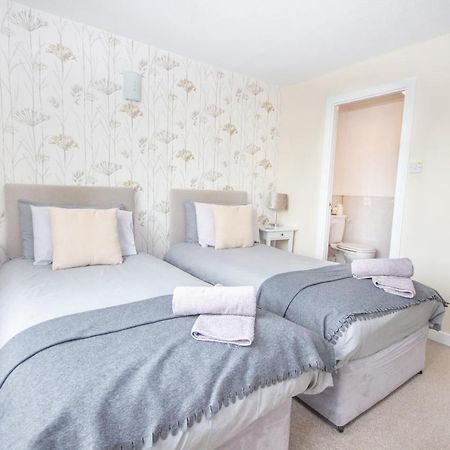 Horse And Hound Country Inn Bonchester Bridge Екстер'єр фото
