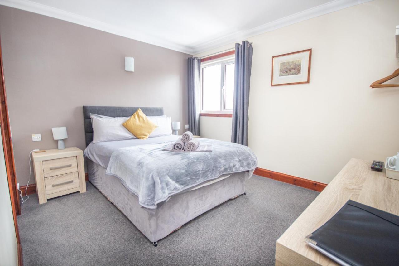 Horse And Hound Country Inn Bonchester Bridge Екстер'єр фото