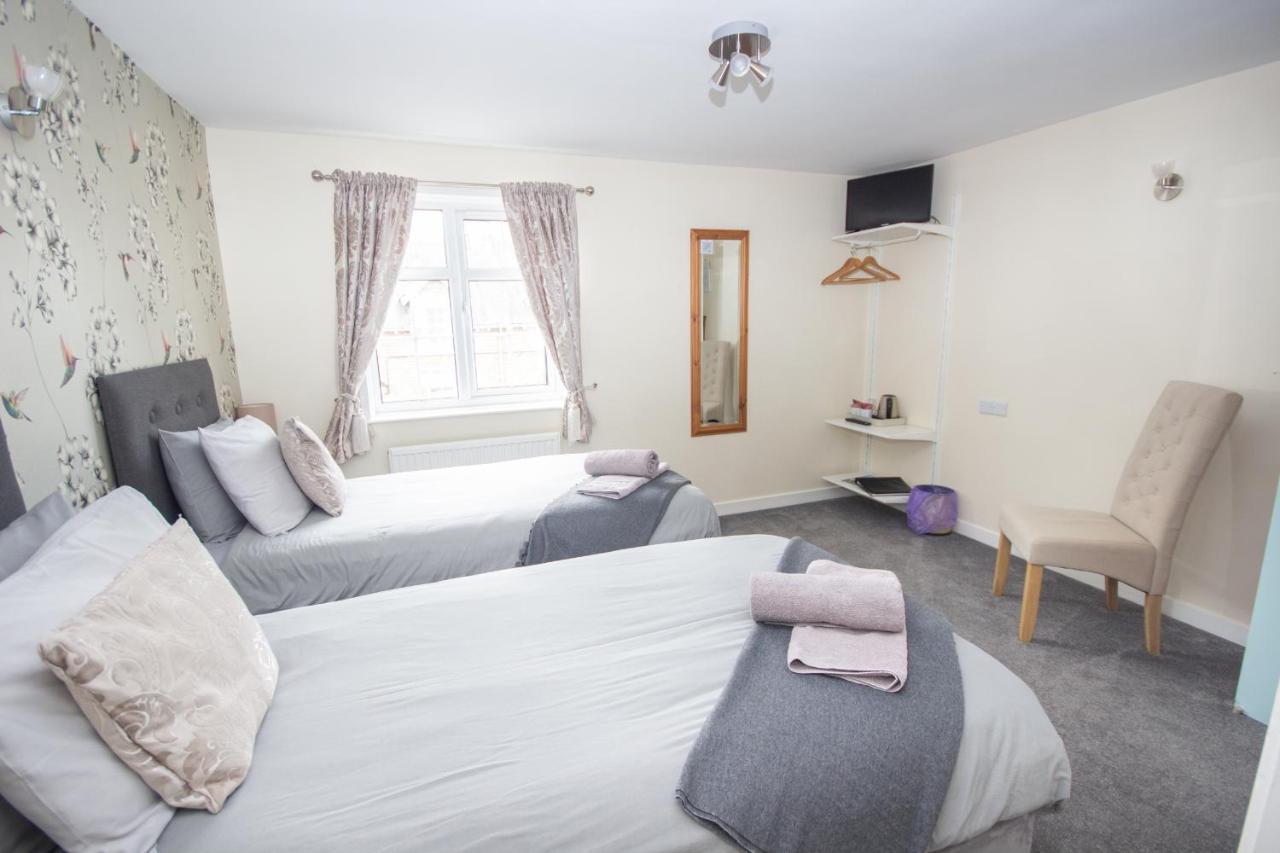 Horse And Hound Country Inn Bonchester Bridge Екстер'єр фото