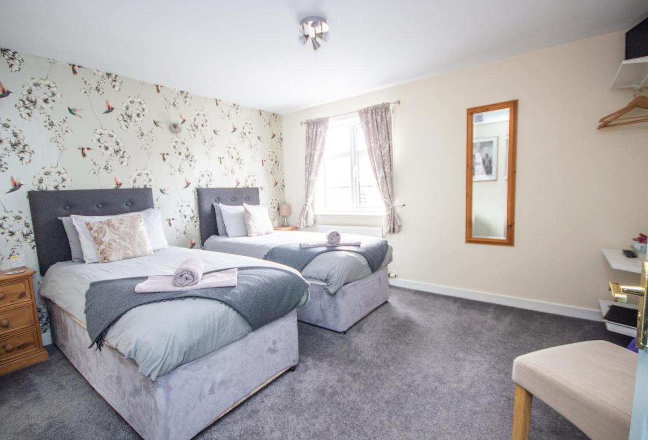 Horse And Hound Country Inn Bonchester Bridge Екстер'єр фото