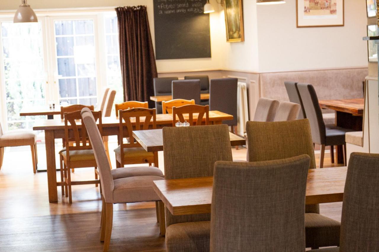 Horse And Hound Country Inn Bonchester Bridge Екстер'єр фото