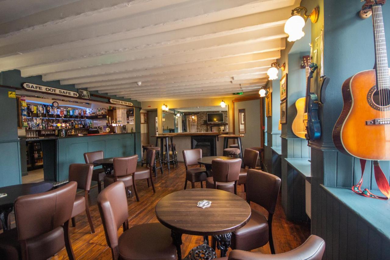 Horse And Hound Country Inn Bonchester Bridge Екстер'єр фото