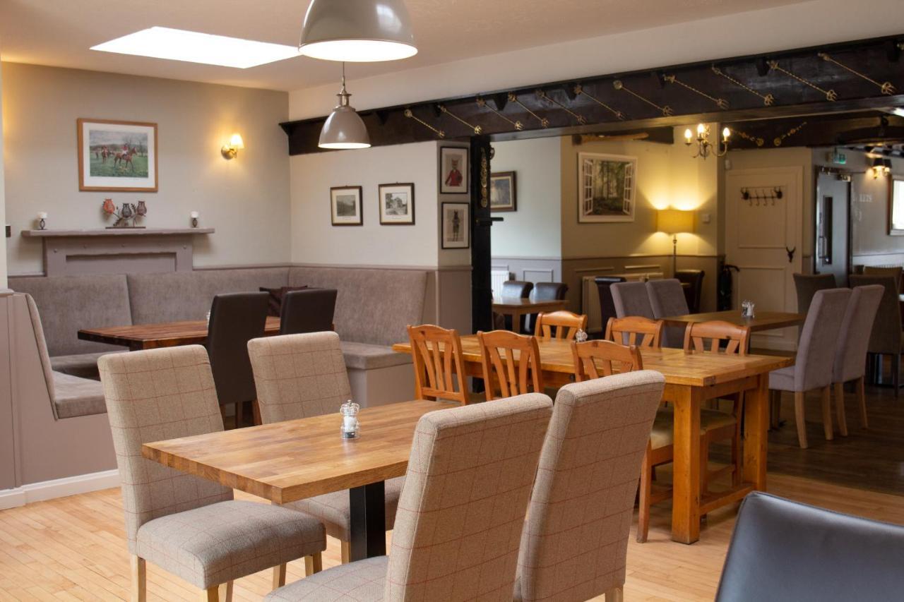 Horse And Hound Country Inn Bonchester Bridge Екстер'єр фото